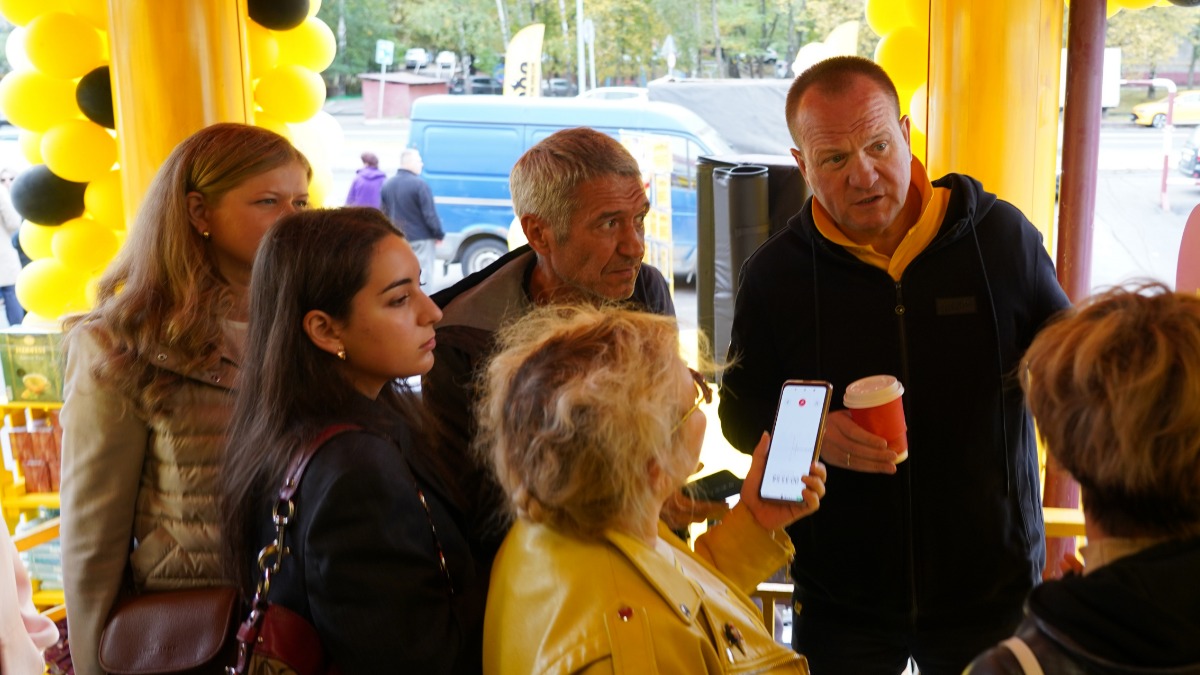 Мы научились сочетать очень высокое качество и очень низкие цены: в Москве заработал двухтысячный «Чижик»