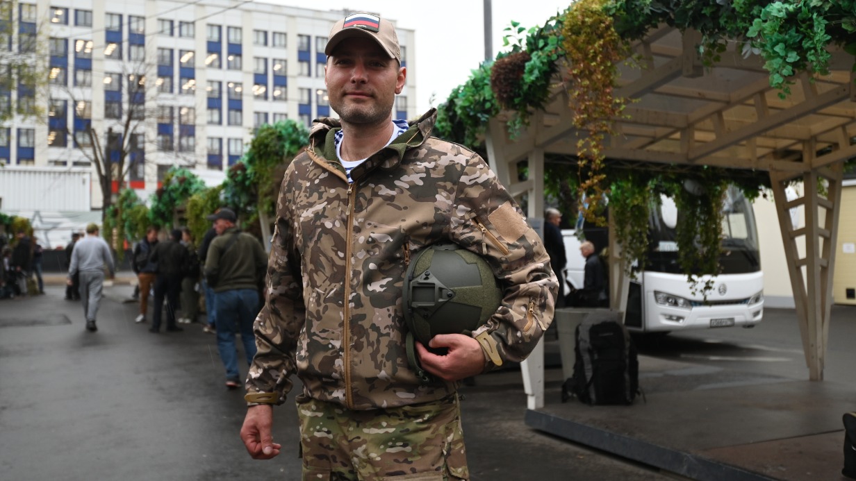 Боец с позывным «Лева» в Едином пункте отбора 