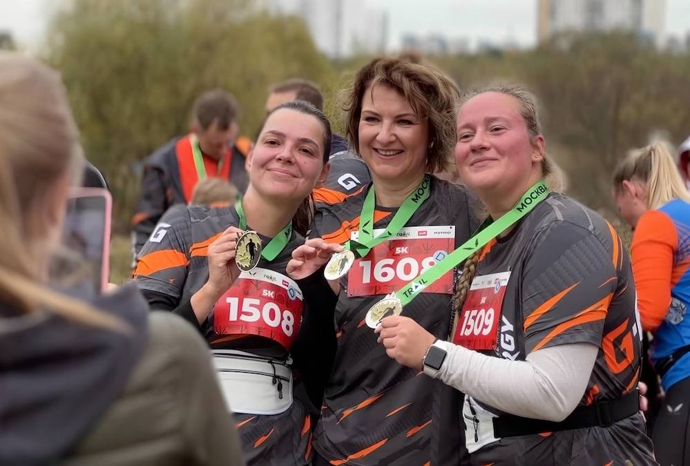 «Газпромнефть-СМ» поддержала крупнейший в РФ забег по природному рельефу