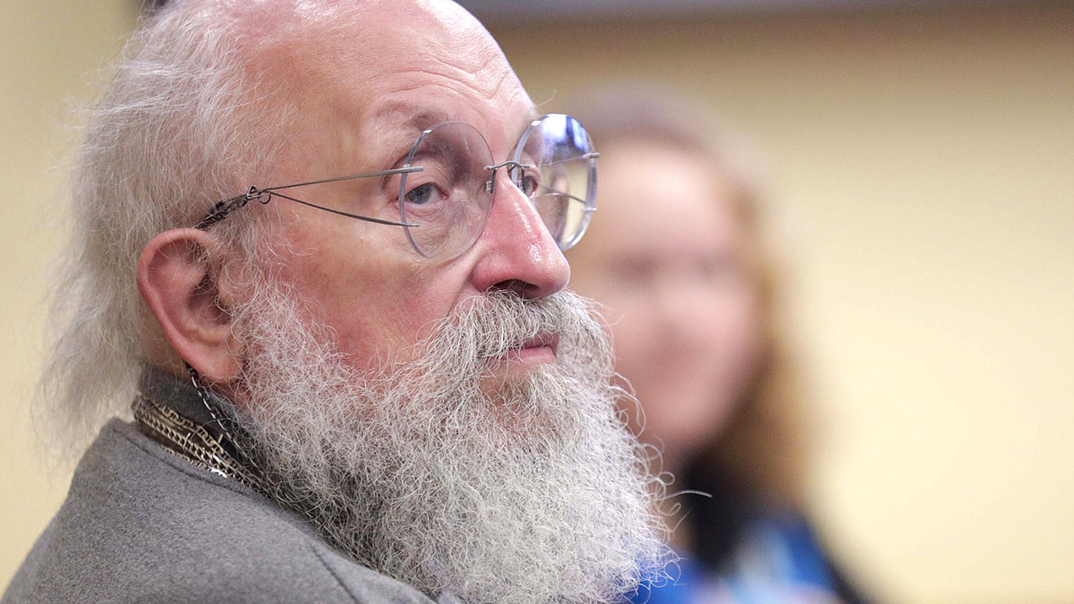 Вассерман назвал два варианта судьбы Зеленского после встречи Путина и Трампа