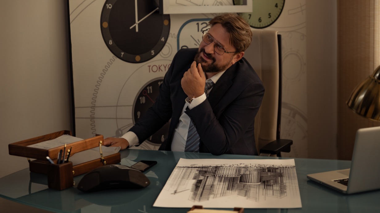 Актер Виктор Логинов во время съемок мистическо-детективного сериала «Вера»