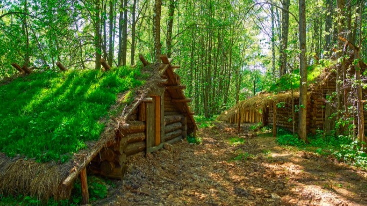 Древняя Русь и советская Москва: какие эпохи представлены в кинопарке «Москино»