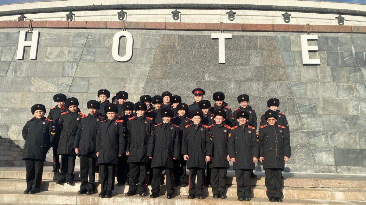 Воспитанники Тверского суворовского училища посетили Музей Победы