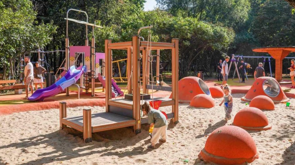 Сергей Собянин рассказал об итогах благоустройства в центре Москвы 