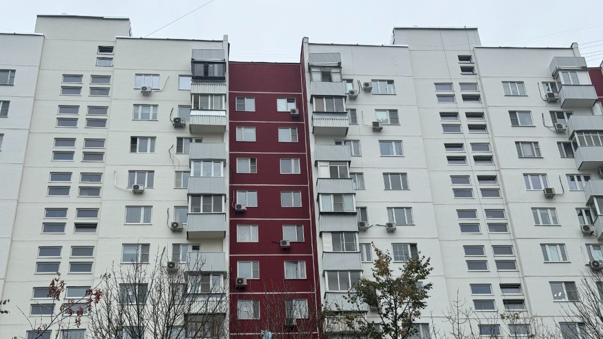 На Западе столицы завершается комплексный капитальный ремонт дома 1982 года постройки 