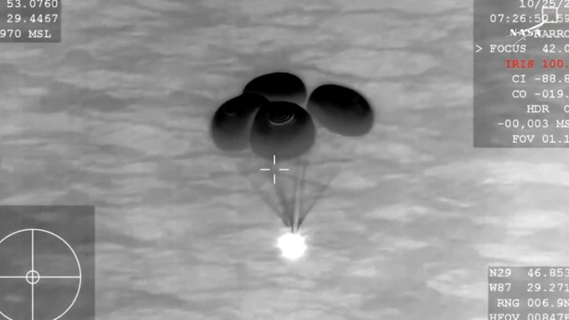 Корабль Crew Dragon с космонавтом Гребенкиным приводнился в Мексиканском заливе