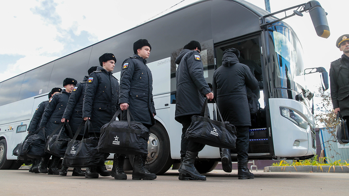 Весенний призыв 2025 года в России стал самым масштабным за 14 лет