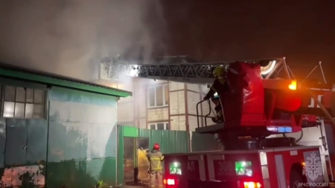 Столичные огнеборцы ликвидировали пожар в Новой Москве