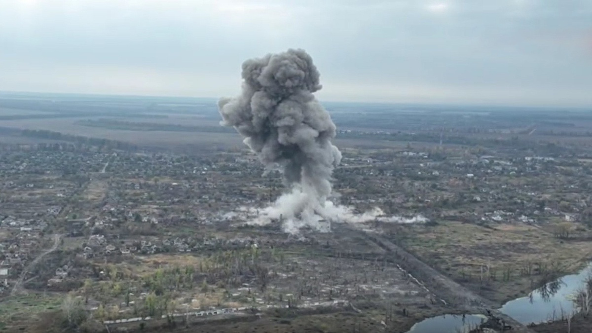 ВС РФ сбросили ФАБ-3000 на командиров подразделения ВСУ