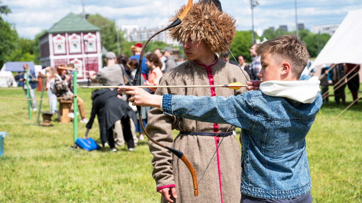 Кузница государева двора и пулилитейная мастерская: гостей кинопарка «Москино» ждут увлекательные мастер-классы