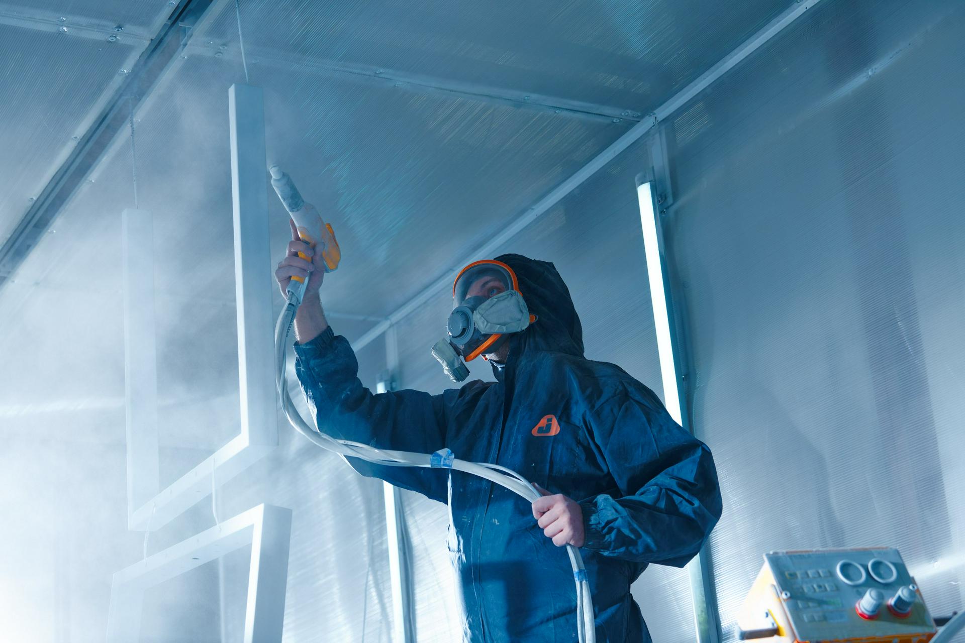 Ликсутов: Мебельные фабрики Москвы увеличили производство почти на 10 процентов