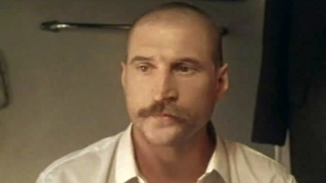 Умер актер из фильма «Не бойся, я с тобой» Артур Березин