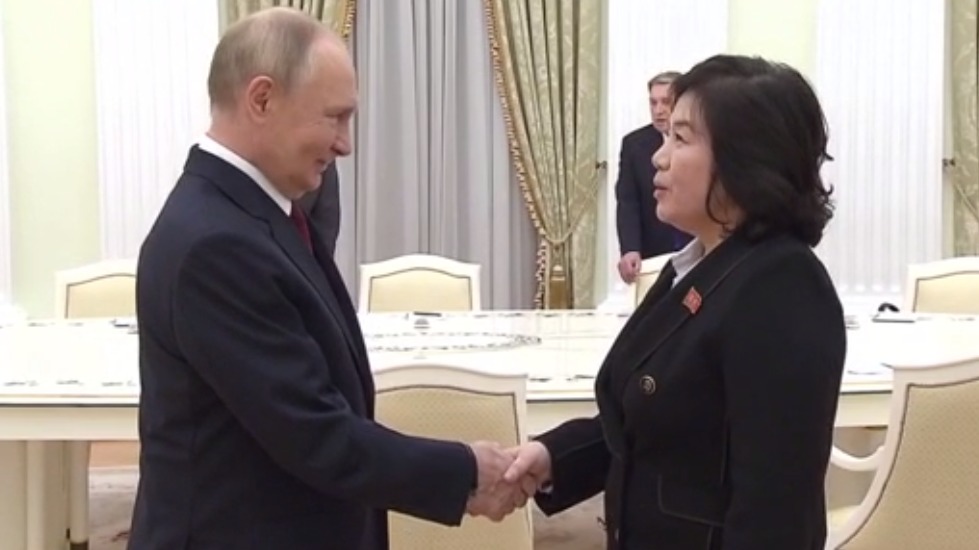 Путин встретился с главой МИД КНДР Чхве Сон Хи