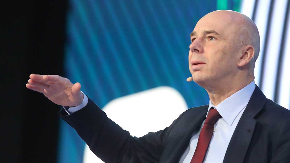 Силуанов назвал доллары ненужными для россиян