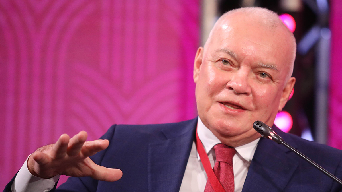 Дмитрий Киселев рассказал, что ушел из программы «Вести недели» не по своей воле