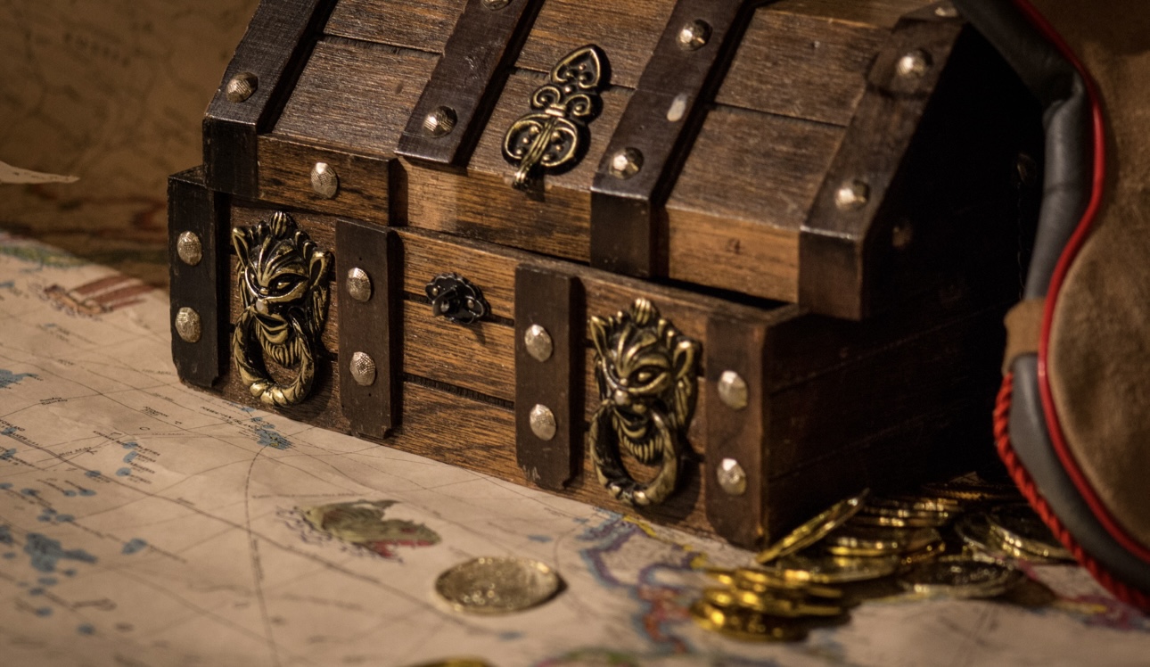 Кладоискатель в Великобритании нашел монеты возрастом более двух тысяч лет