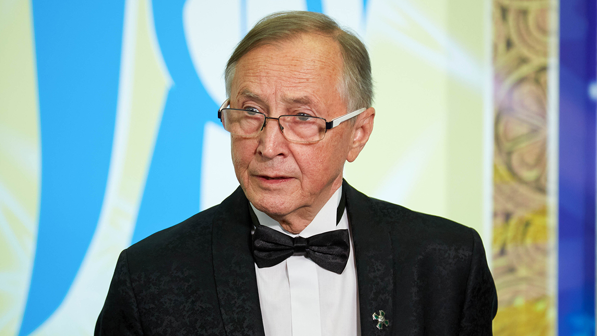 «Моська лает на слона»: в Госдуме ответили Андреасяну на критику Тарковского