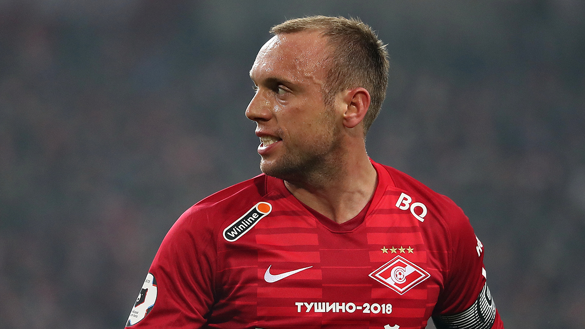 Футболист Денис Глушаков и баскетболист Сергей Моня включены в базу «Миротворца»*