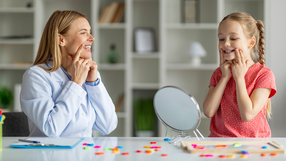 Специалисты соцзащиты рассказали, как избежать проблем с речью у детей