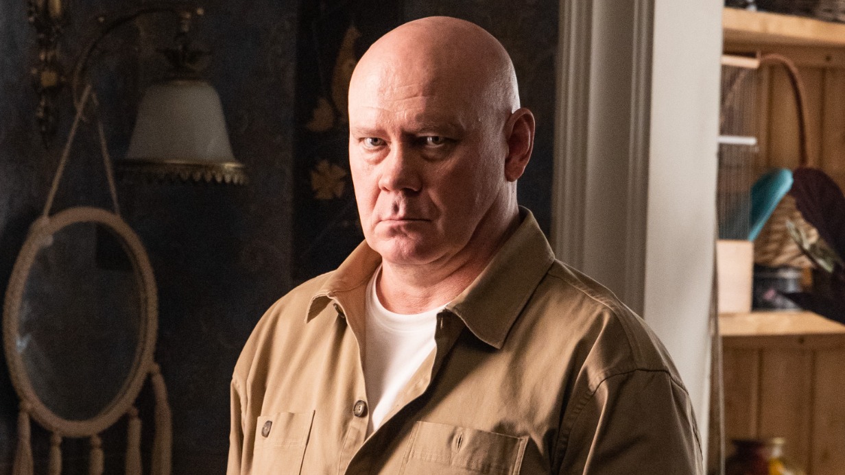 Виталий Хаев в роли Виктора Васильевича Пыжова