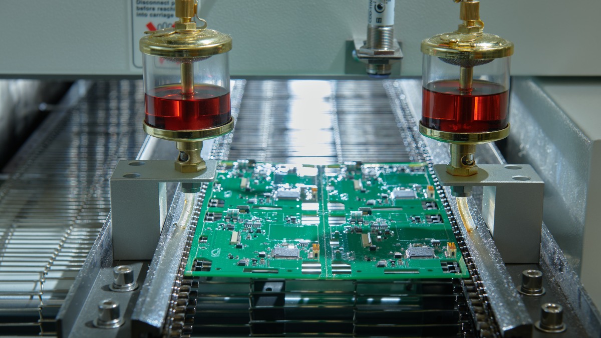 Резидент столичной ОЭЗ запустил в серию российскую микросхему для «умных» систем