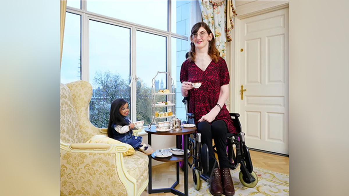 Встреча самой высокой и самой низкой женщин в мире произошла в Лондоне