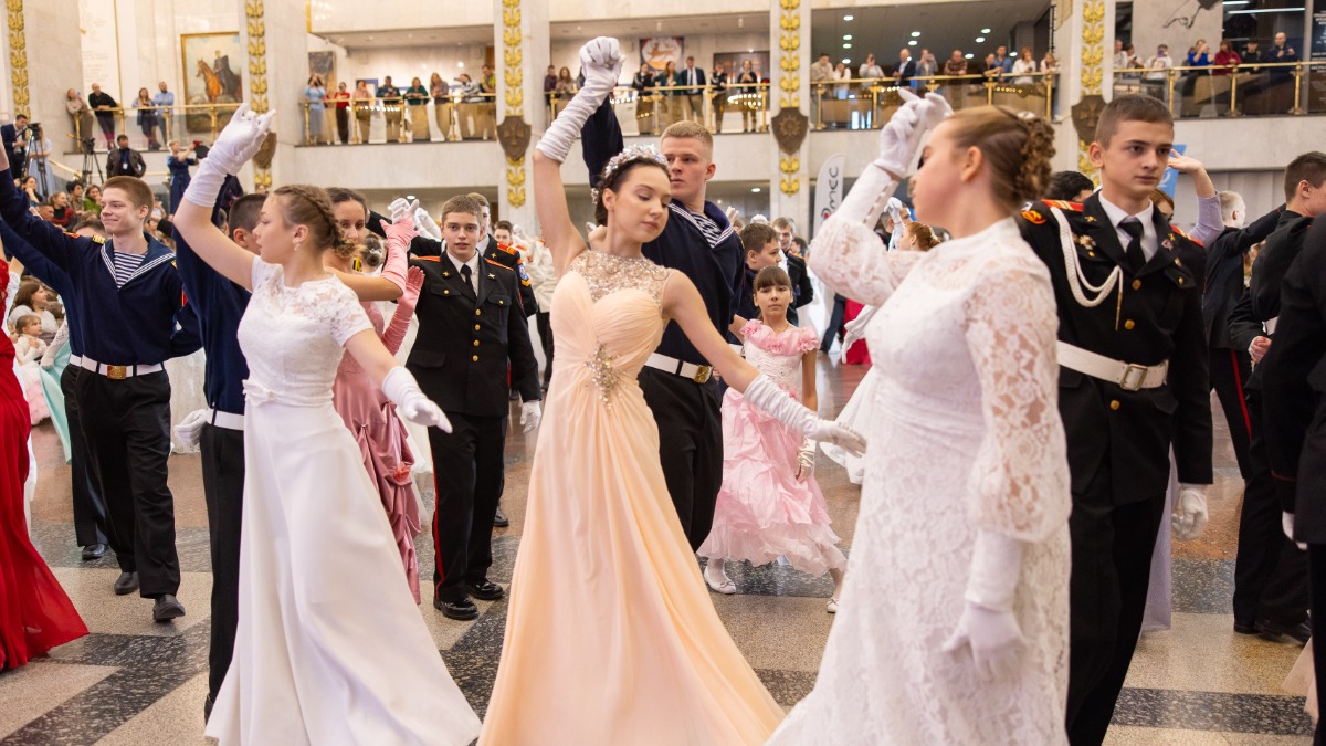 Более четырех тысяч человек посетили Музей Победы в День Матери