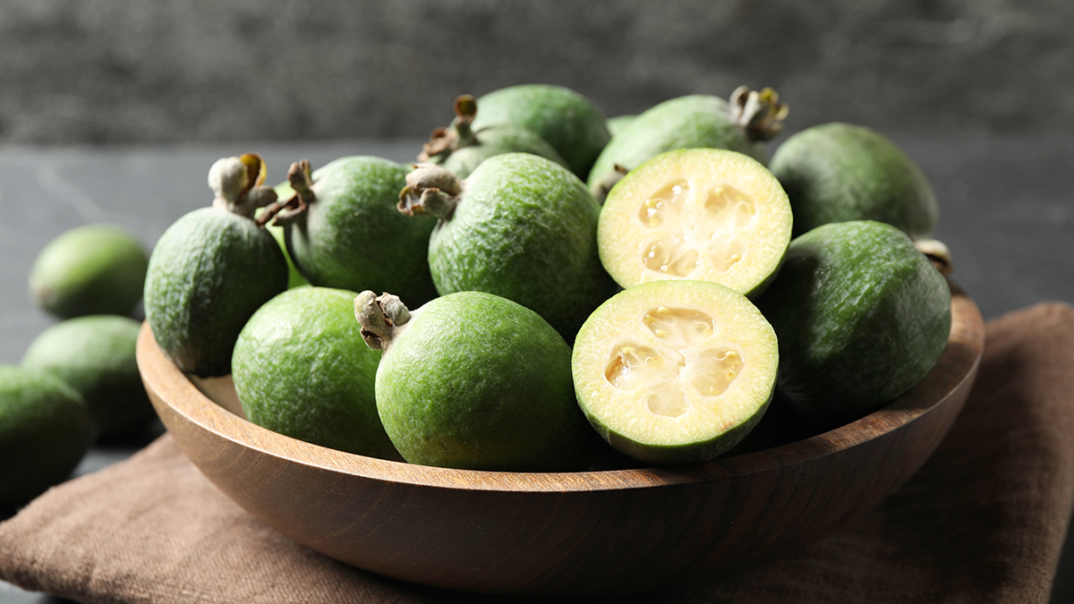 Фейхоа: что это, чем полезна и как правильно есть