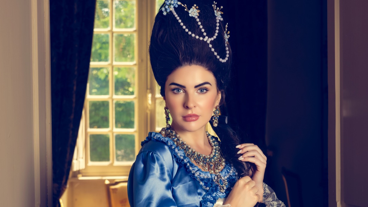 Молодежь тоскует по Средневековью: модные веяния, которые будут актуальны в 2025 году