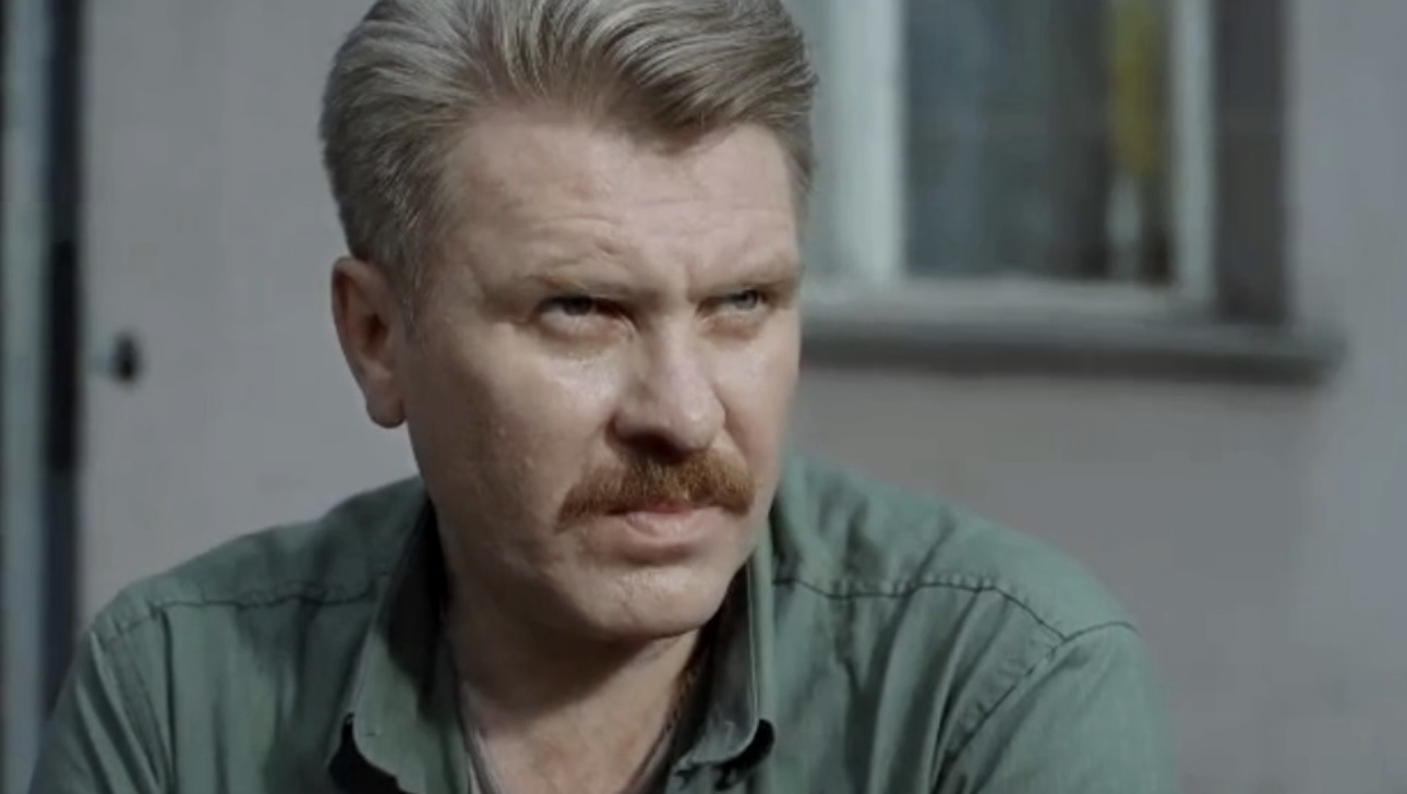 «112»: Пьяного режиссера и актера Сологалова не пустили на самолет в Омске