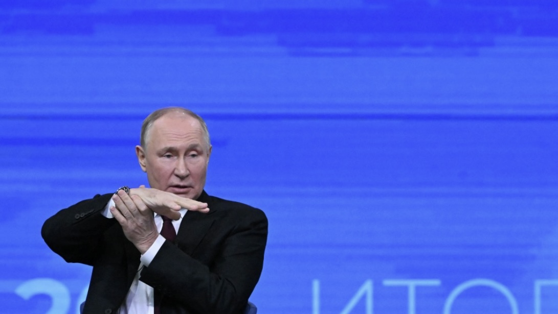 «Как черт из табакерки»: Путин допустил политическое убежище Зеленскому в России