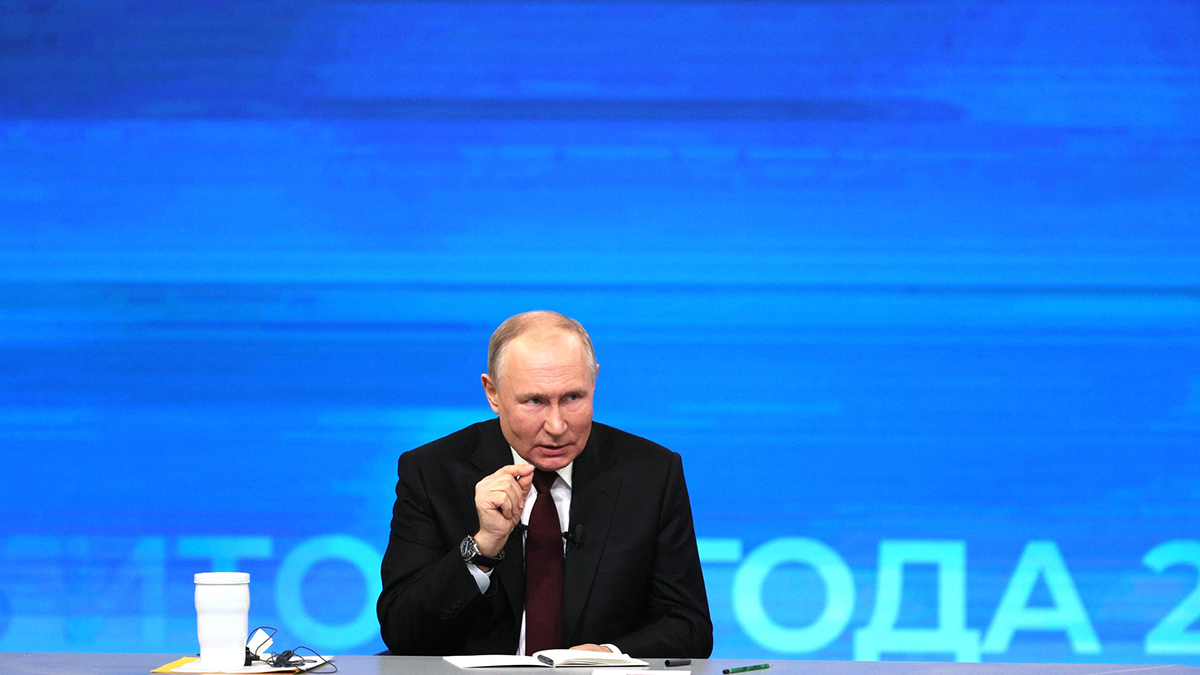 «Сначала порносайты, потом котлету заказать»: Путин — о сайтах для взрослых