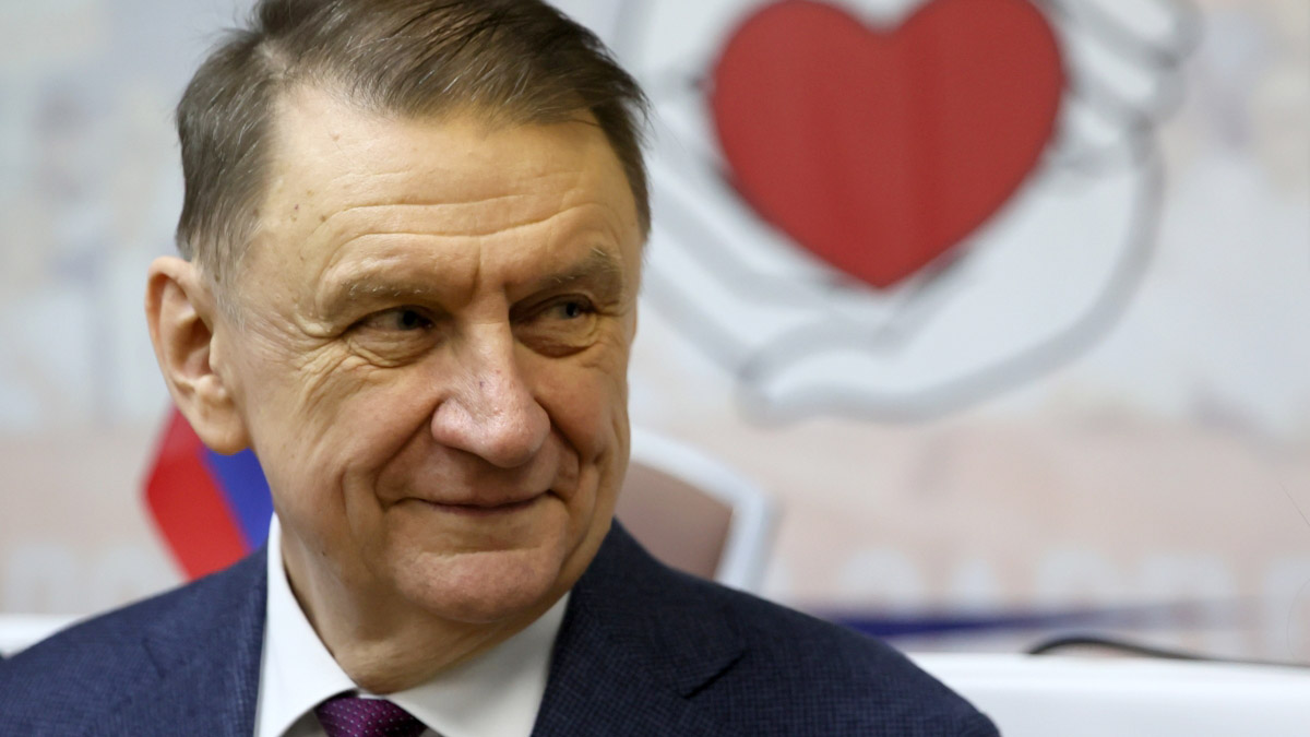 Умер председатель Российской партии пенсионеров Владимир Бураков