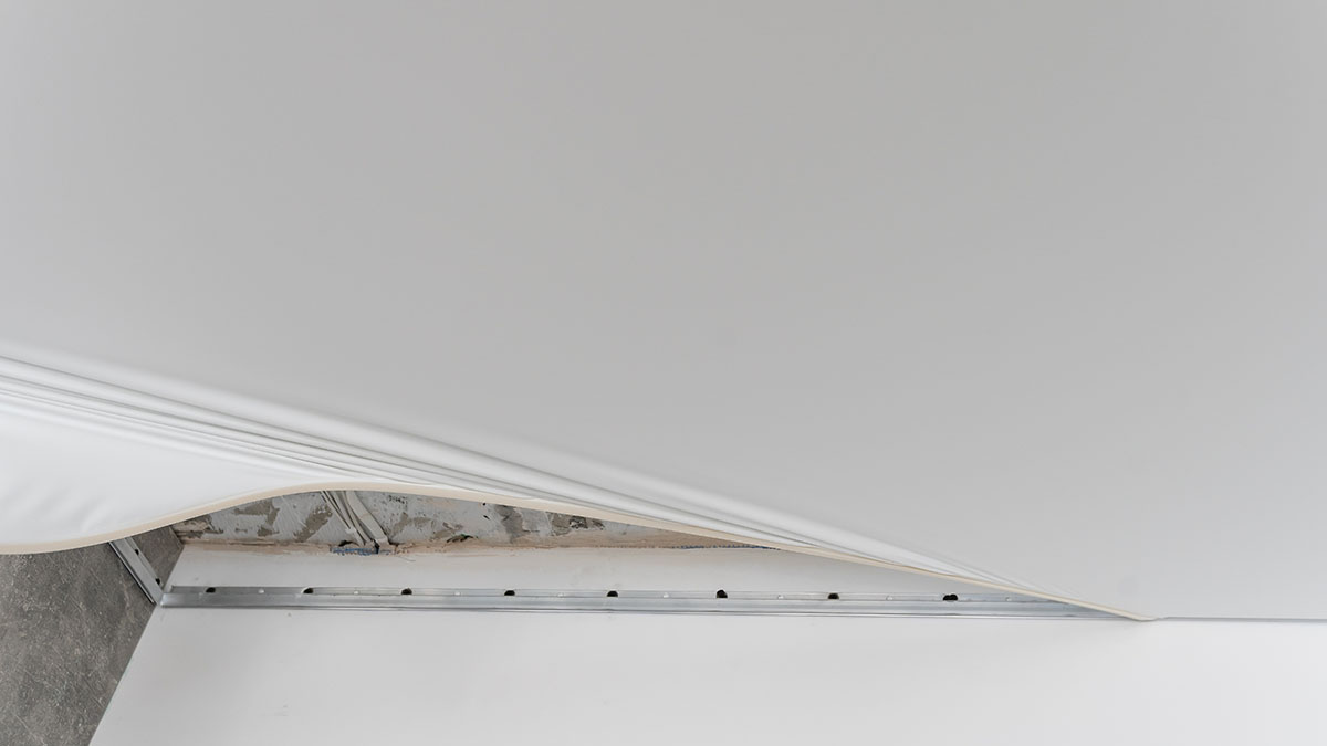 Что делать при протечках в квартире весной