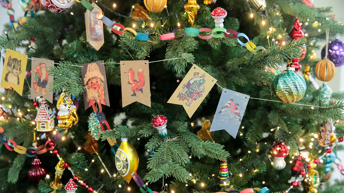 Представители властей столицы поздравили москвичей с наступающим Новым годом