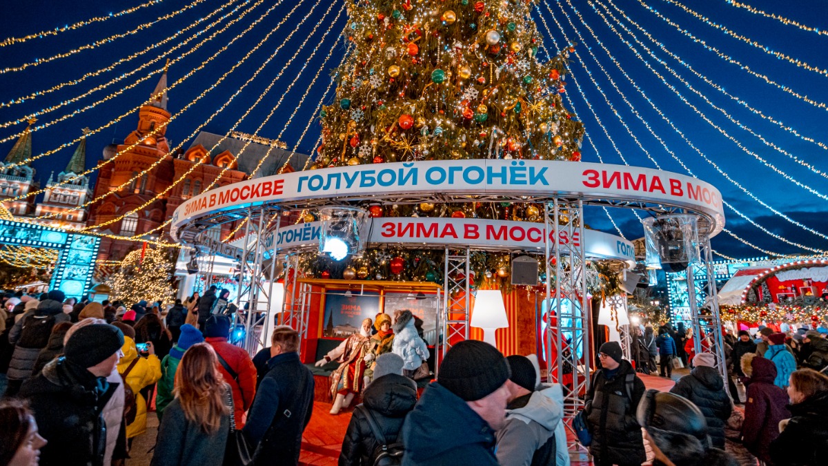 Советское кино, декор и бьюти-секреты: Одноклассники зовут на праздничные мастер-классы в Москве