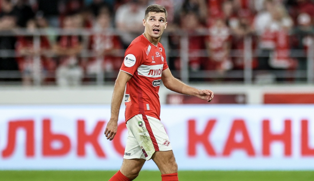 Суд взыскал с футболиста сборной РФ Зобнина долг за капремонт дома