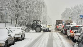 Московских водителей предупредили о непогоде в столице вечером 22 декабря
