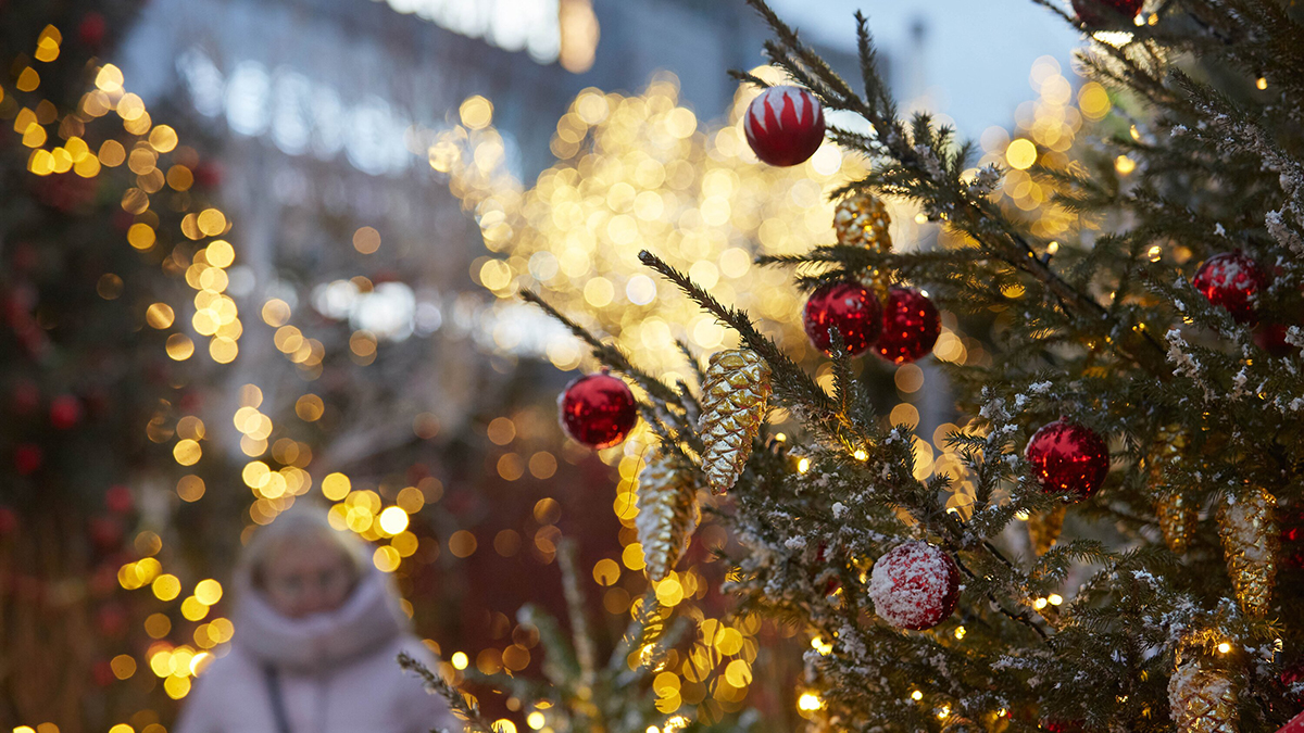 «Зима в Москве»: каких сказочных героев можно увидеть на фестивале «Город света»