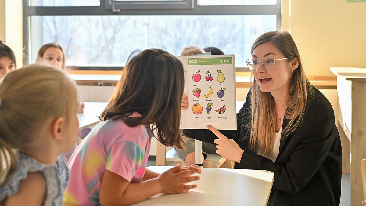 Эксперт раскритиковал повышение лимита на стоимость подарков для бюджетников