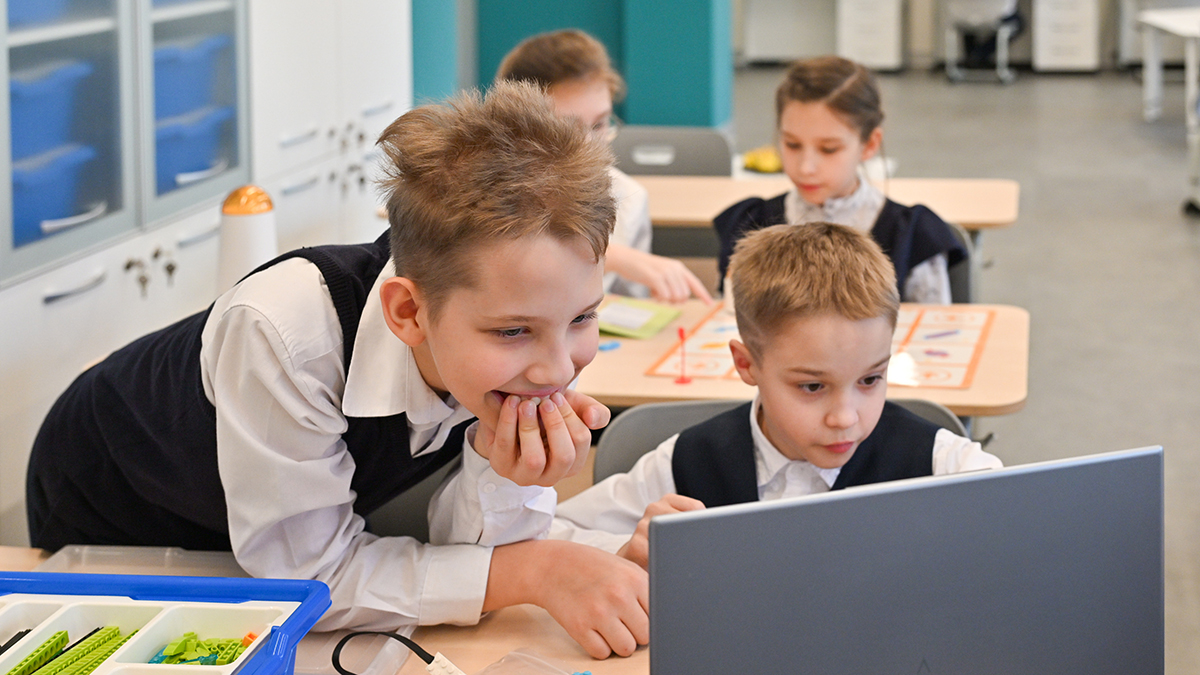 Могут ли отстранить от уроков из-за отсутствия школьной формы