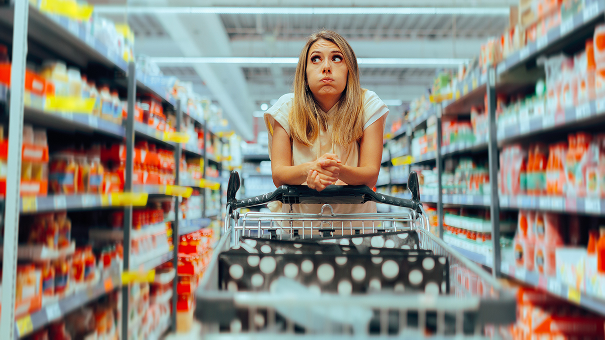 Минпромторг РФ предложил создать в магазинах полки с российскими товарами