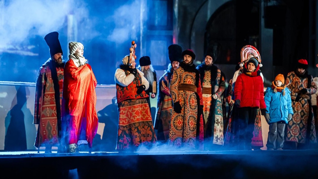 Спектакли «Соборная площадь» в кинопарке «Москино» в праздники прошли с аншлагом