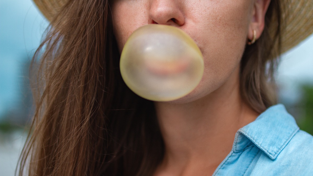 Как жвачка влияет на здоровье зубов