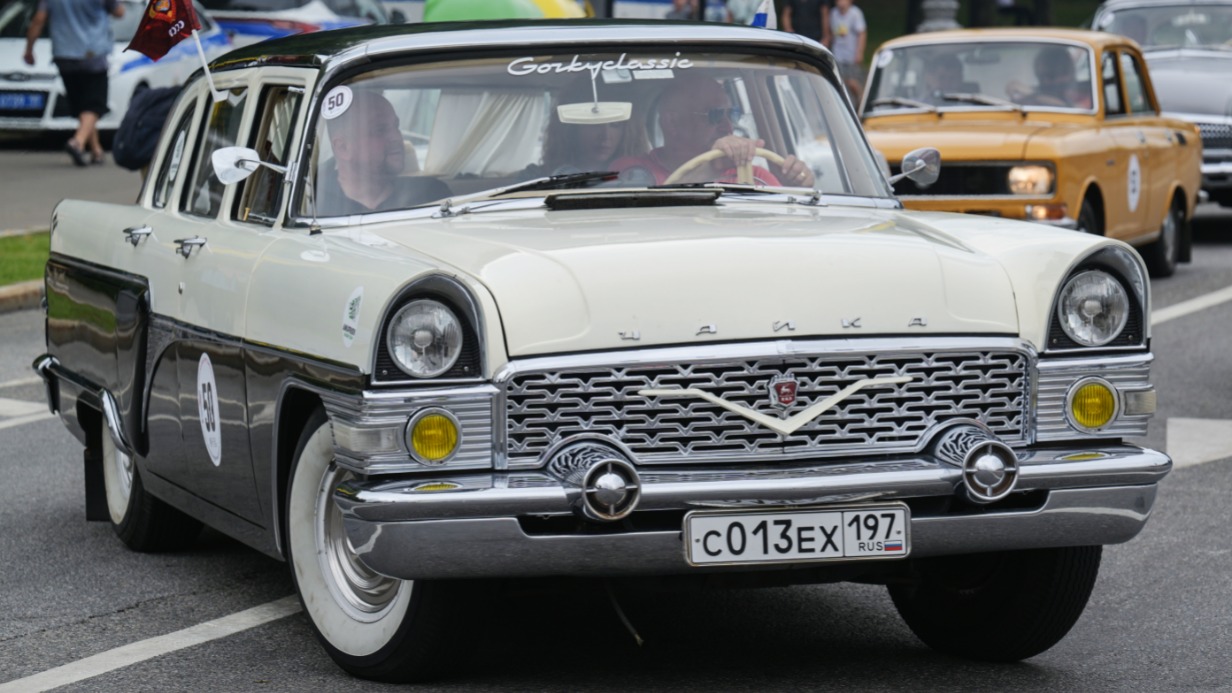 Автомобиль «Чайка»: история