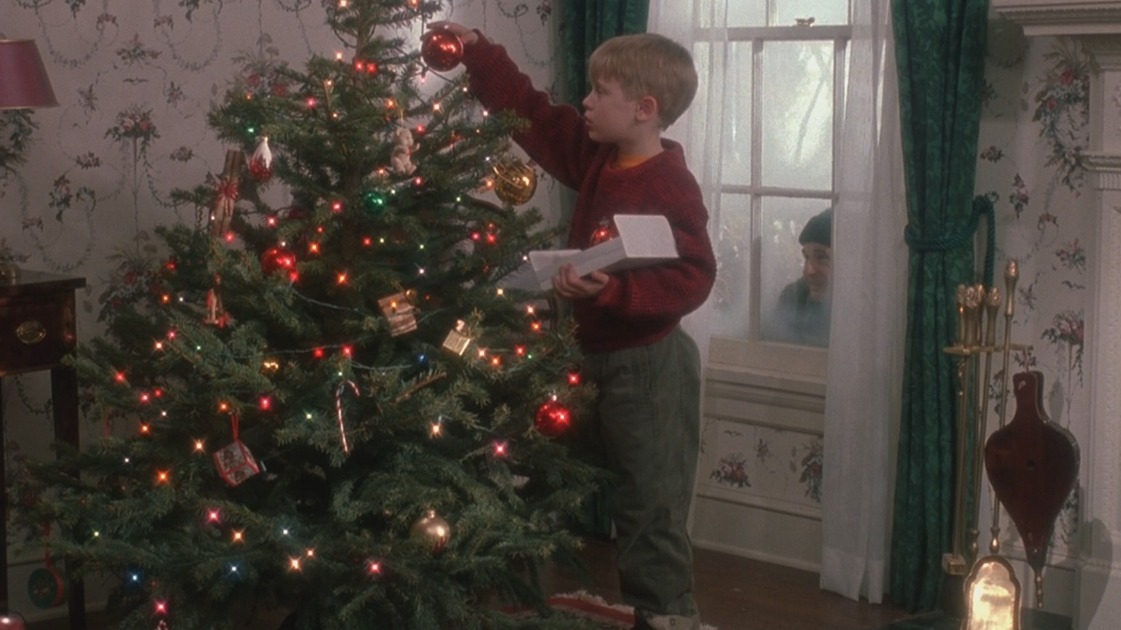 TMZ: Особняк из фильмов «Один дома» продали за 5,5 миллиона долларов