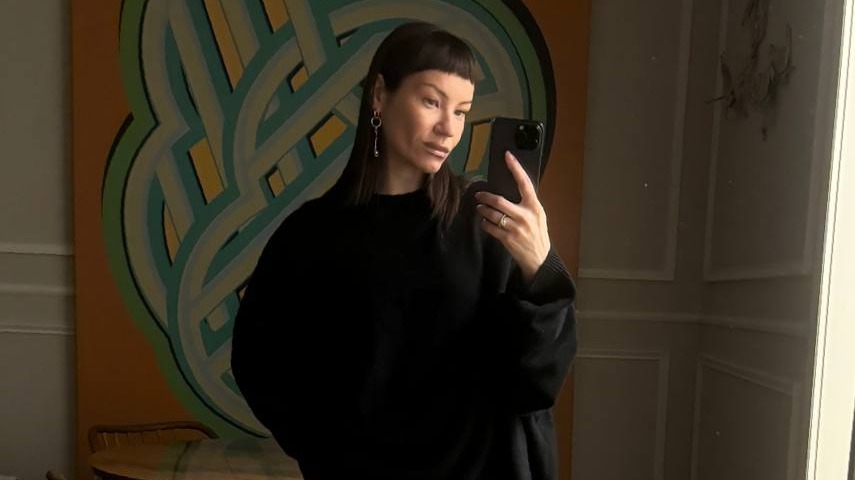 «Мефедроновая» челка: стрижка, укладка, тренд