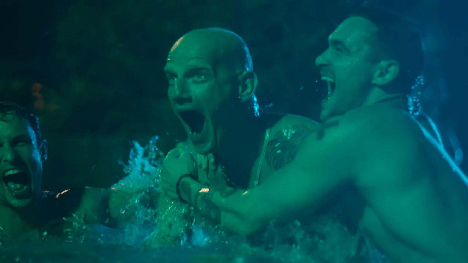 Колокольников в Белом лотосе