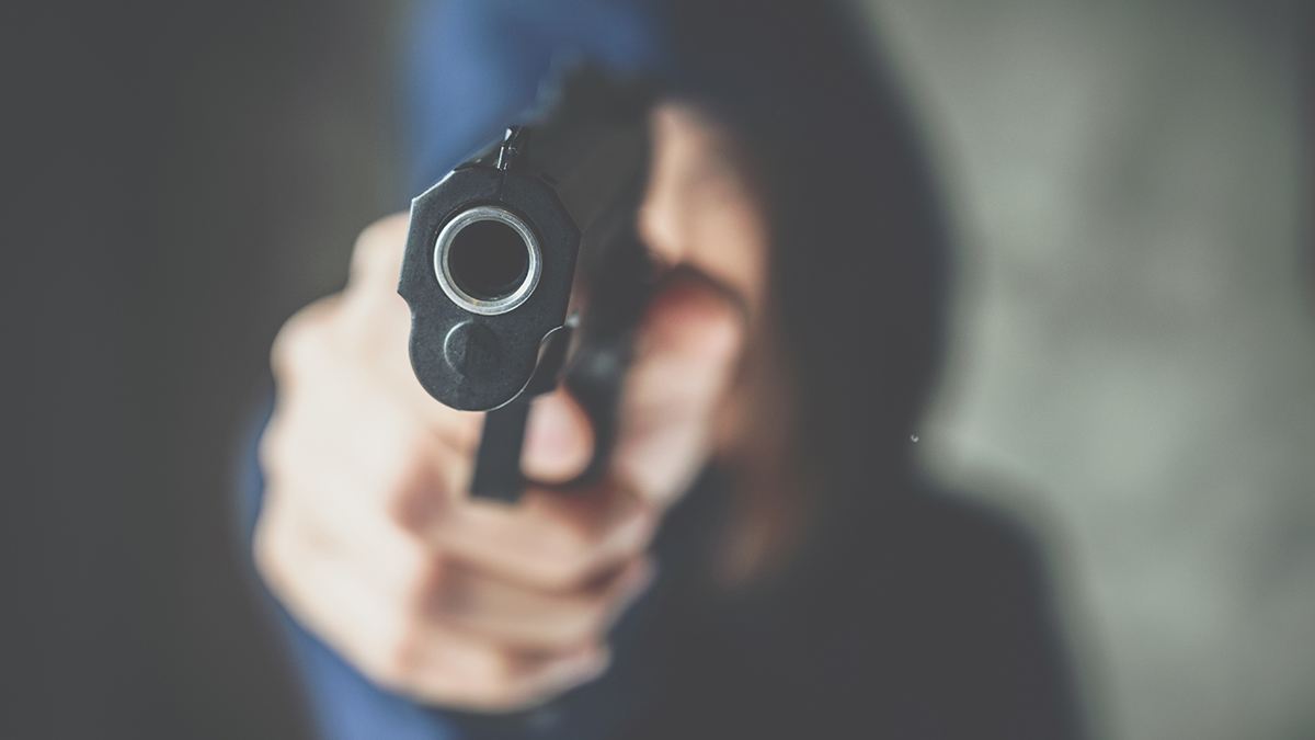 Подростки обстреляли маршрутку с людьми в Нижнем Новгороде