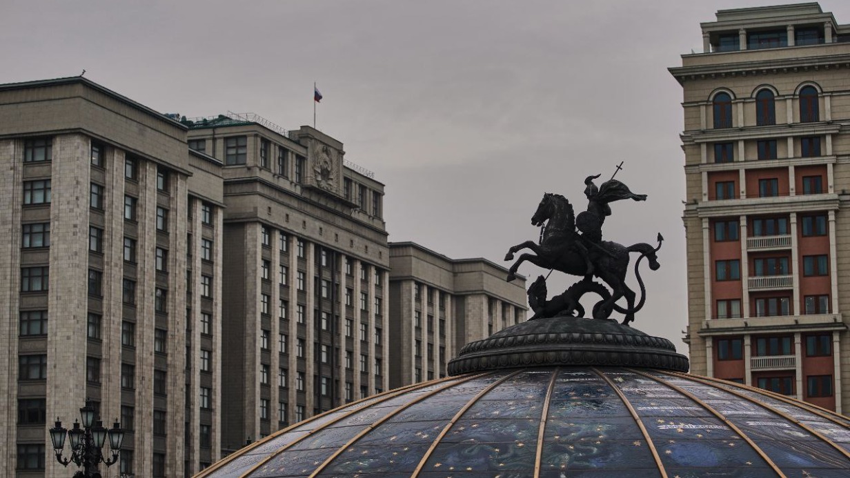 Пуртов: Предприниматели могут приобрести восемь коммерческих помещений в трех районах Москвы